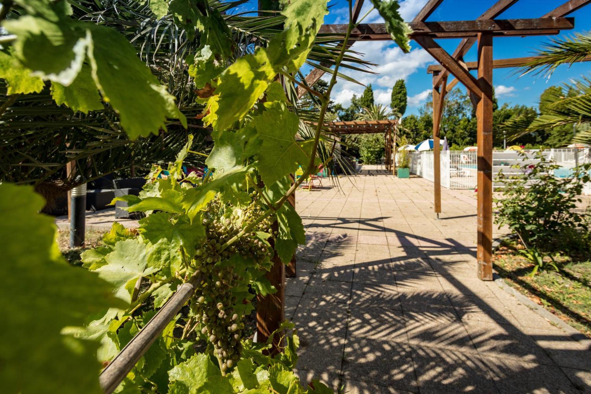 Vvf Sigean Port-La-Nouvelle Corbieres Hotel Bagian luar foto