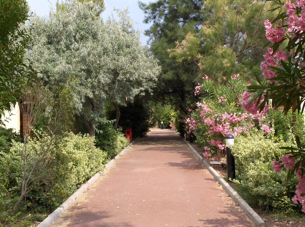 Vvf Sigean Port-La-Nouvelle Corbieres Hotel Bagian luar foto